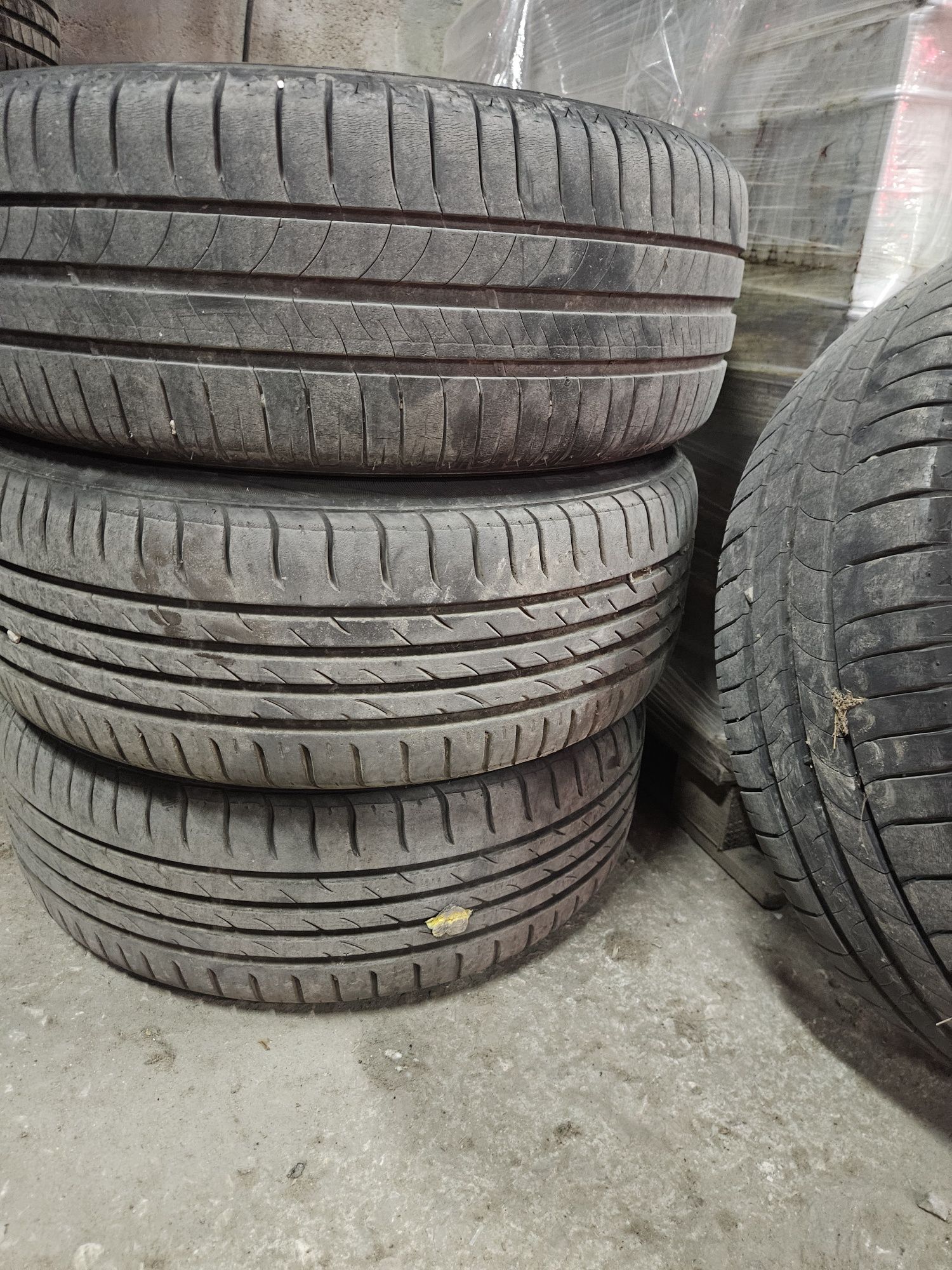 4jantes com pneus mercedes(nanais)