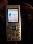 Telefon komorkowy Siemens benQ S68 z ładowarką
