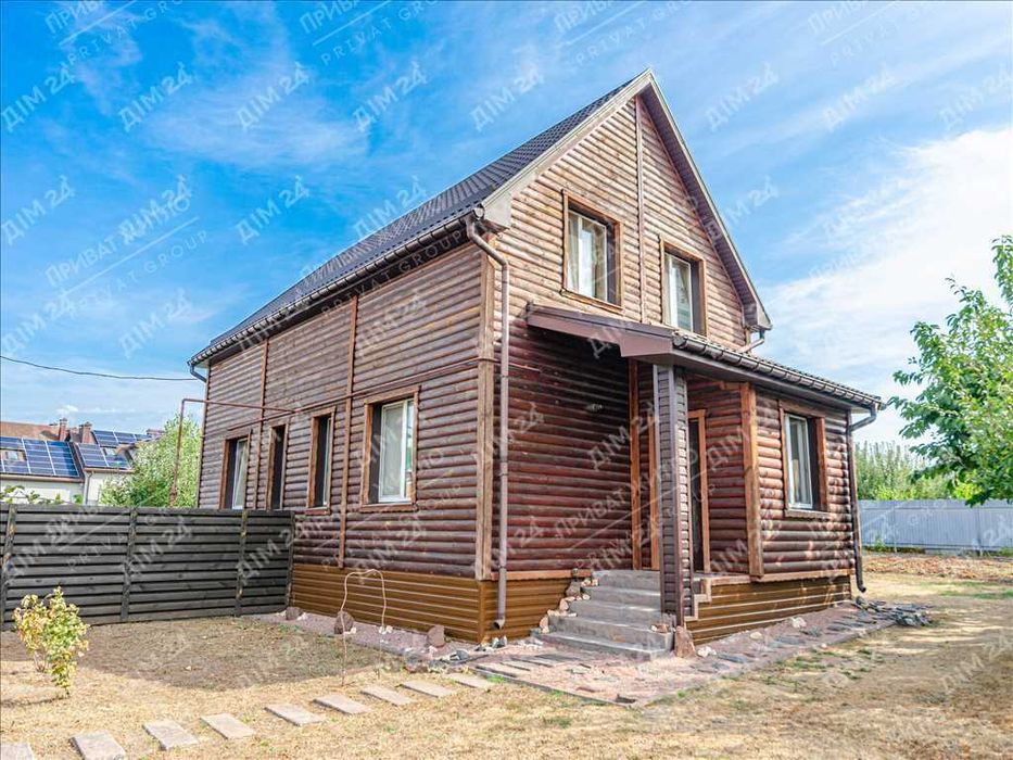 Просторий дуплекс із душею — Ваш ідеальний дім у селі Гора!