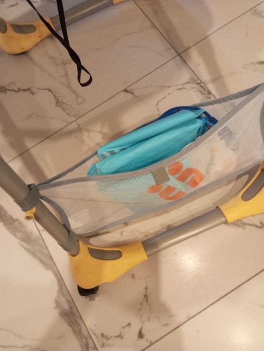 Krzesło do karmienia.