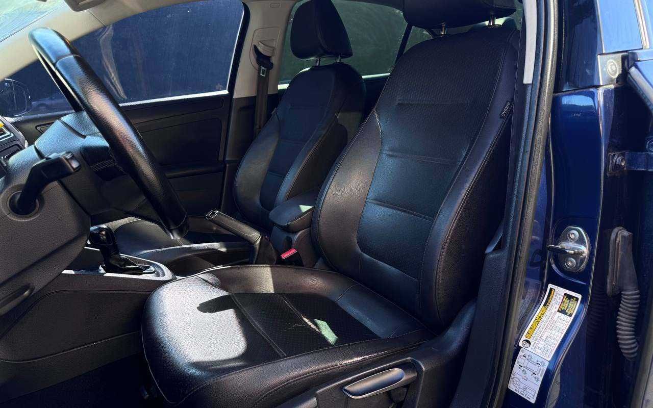 Volkswagen Jetta 2014