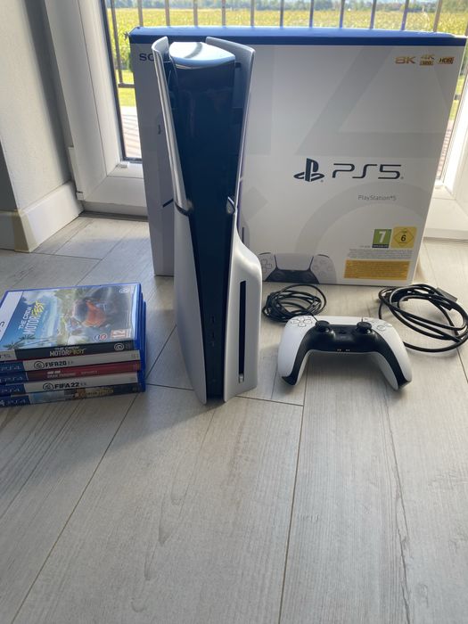 Playstation 5 slim 1Tb z napędem optycznym