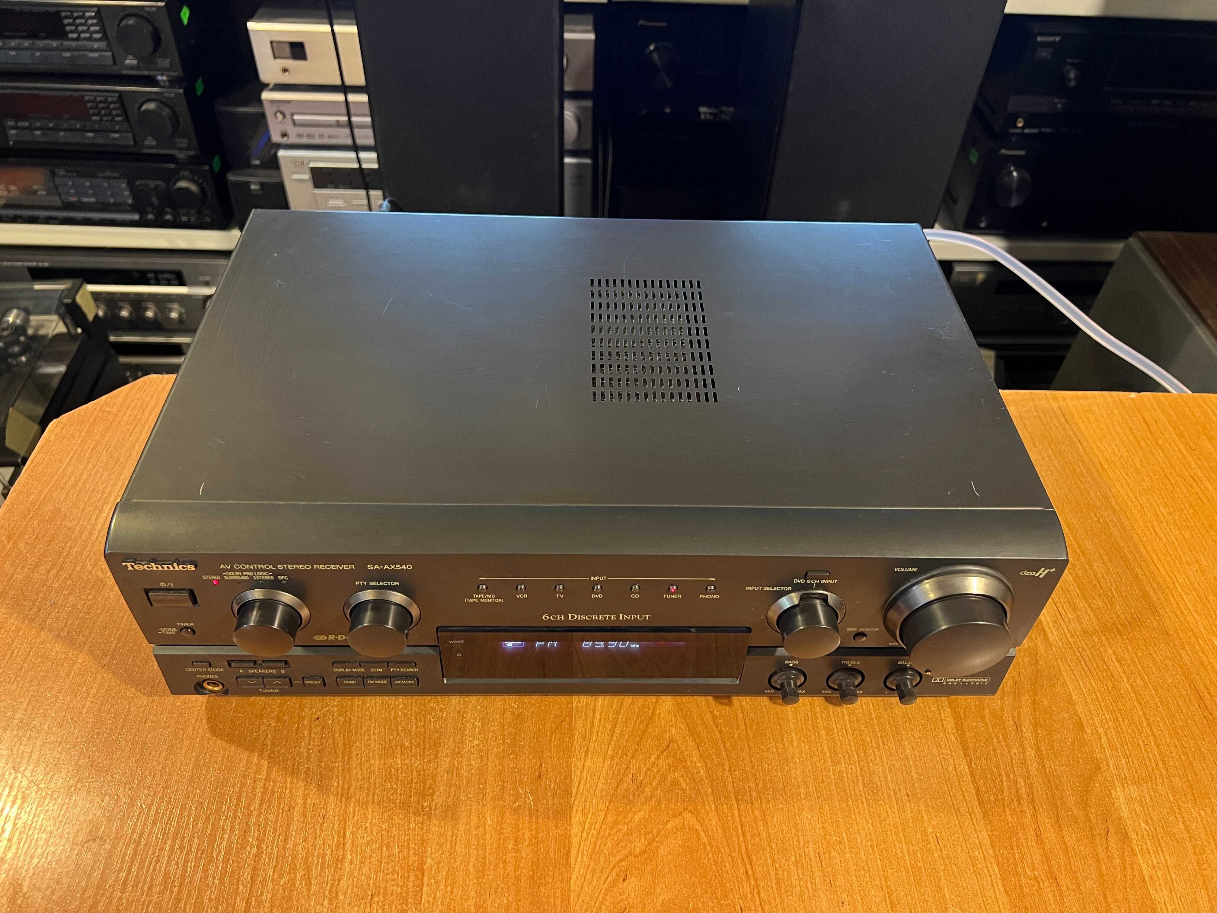 Amplituner Technics SA-AX540 Audio Room