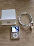 Ipod Nano 3G 4GB . Stacja dokująca. Przewód USB.