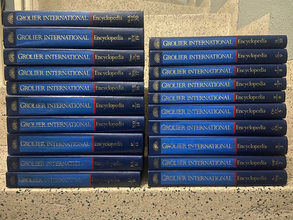Enciclopédia Grolier International - deluxe home edition