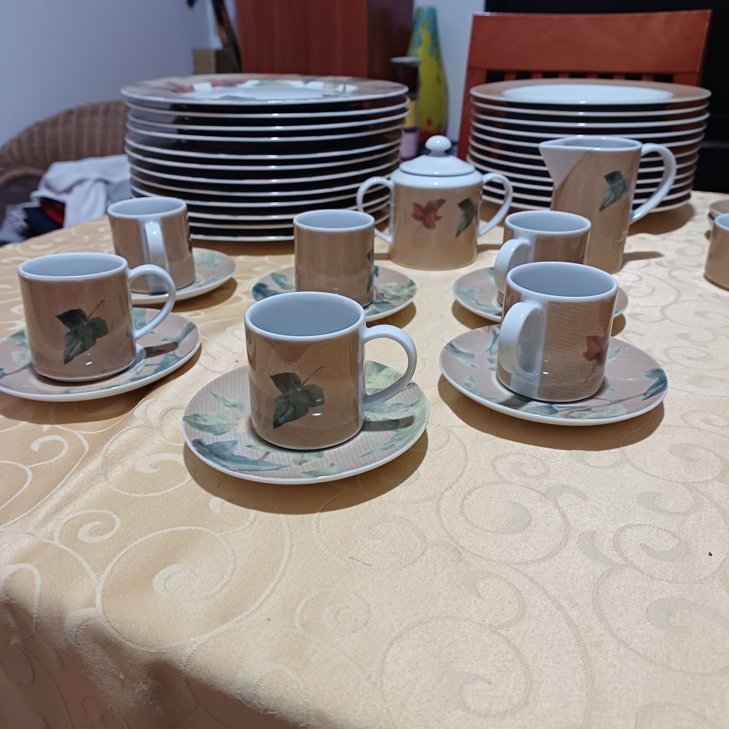 Conjunto de jantar completo