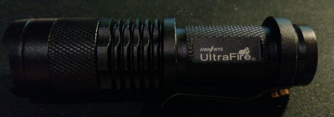 Lanterna Táctica Led Cree Ultra Fire Q5 - Ctt Grátis