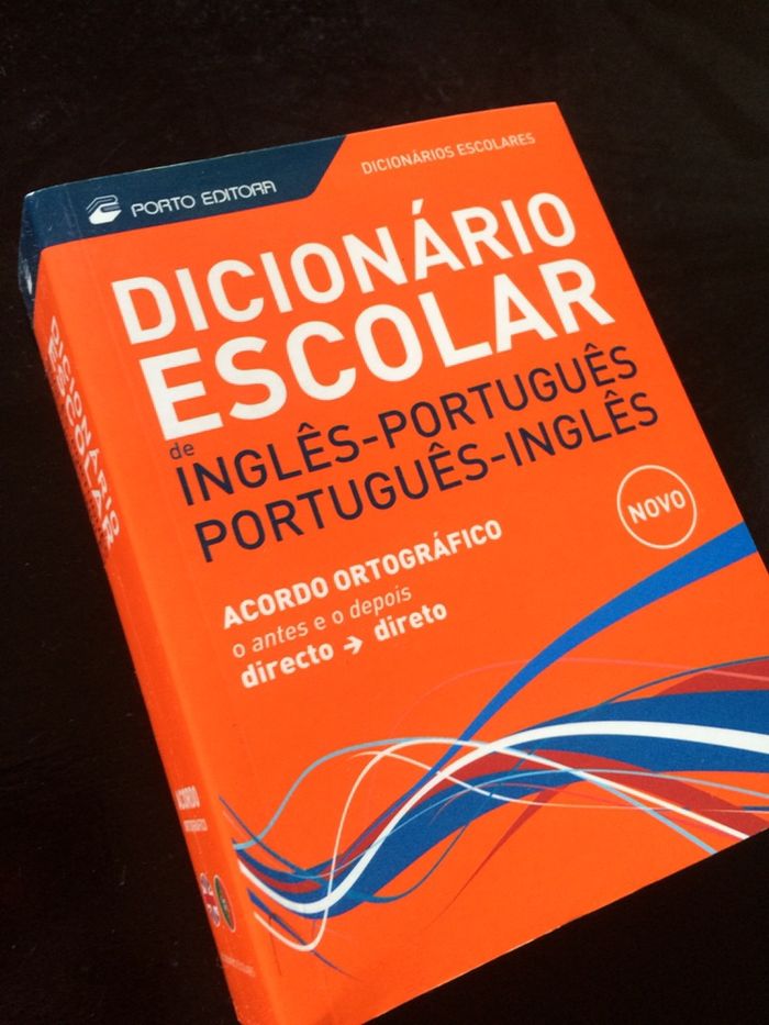 10 Dicionários antigos Português Francês Inglês