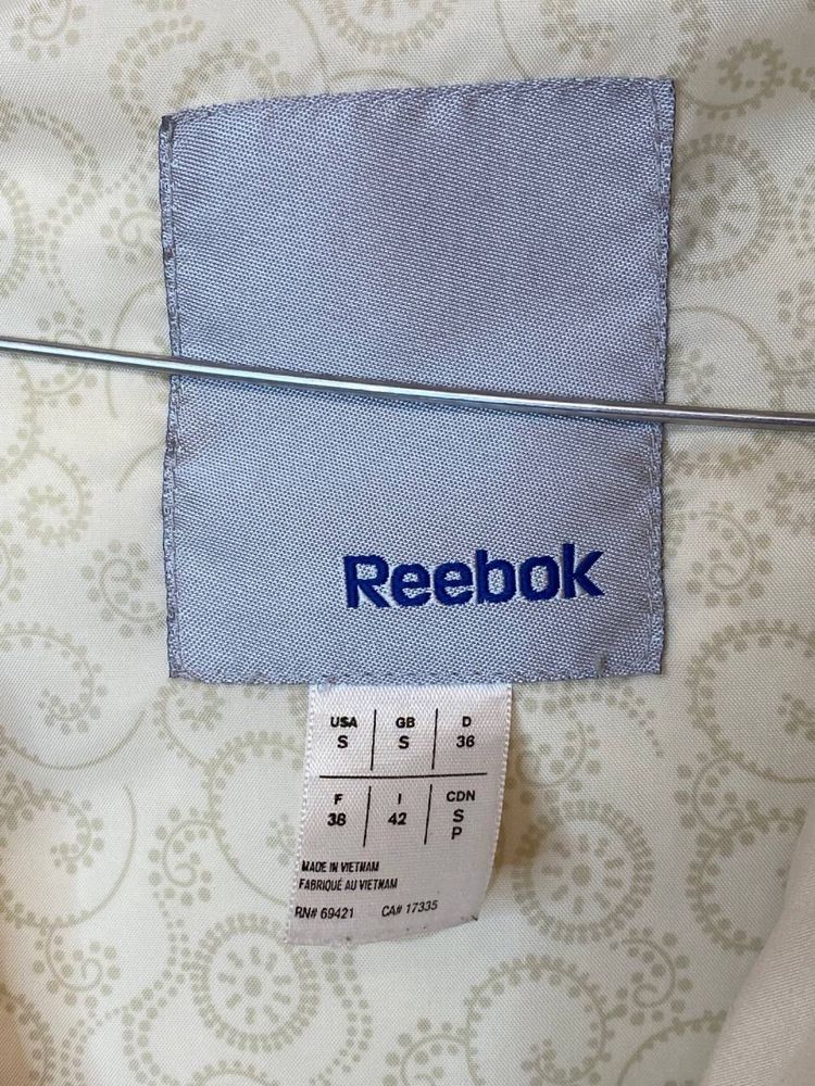 Пухова куртка Reebok, зимова