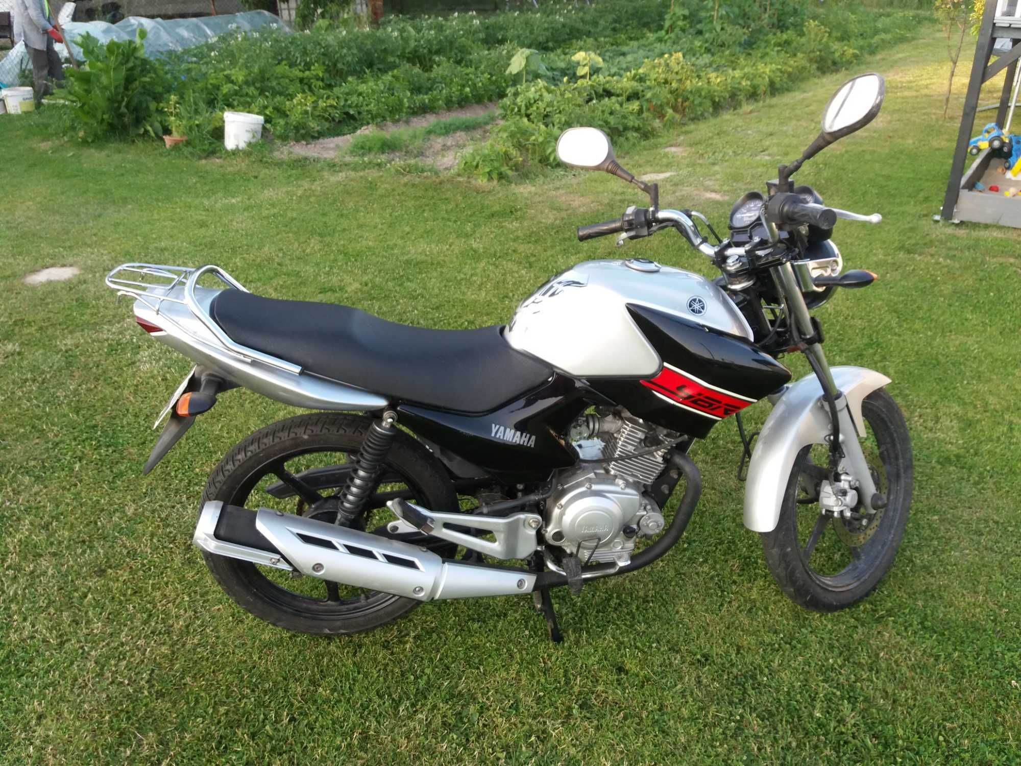 Motocykl 125 yamaha ybr cbr cbf na wtrysku 2011 rok kat. B A1