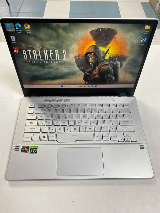 ASUS ROG Zephyrus G14 Ryzen 9 4900/16GB RAM/1TB SSD/RTX 2060 (6 ГБ)