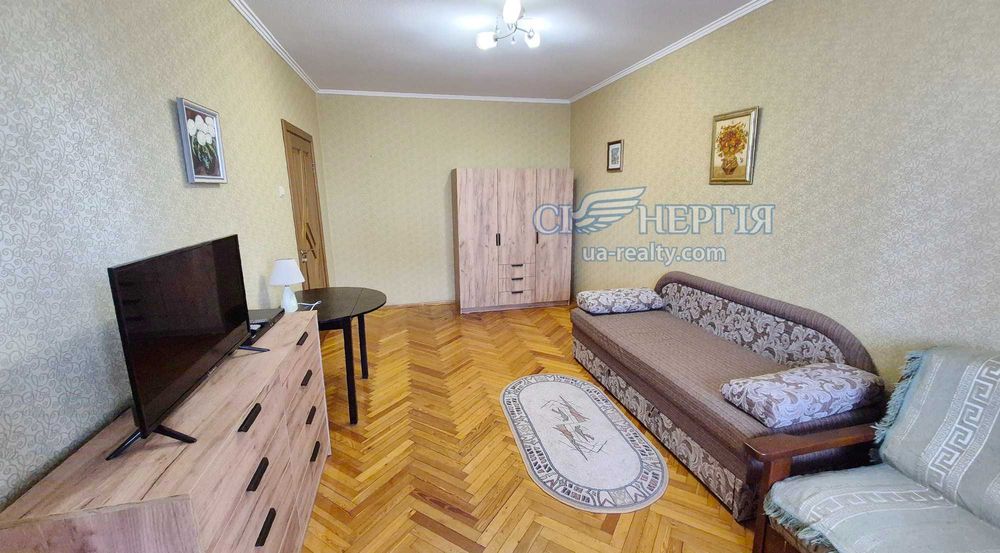 2-кім 59 м.кв. Квітневий пров. 8 Мостицький м-в, Виноградар