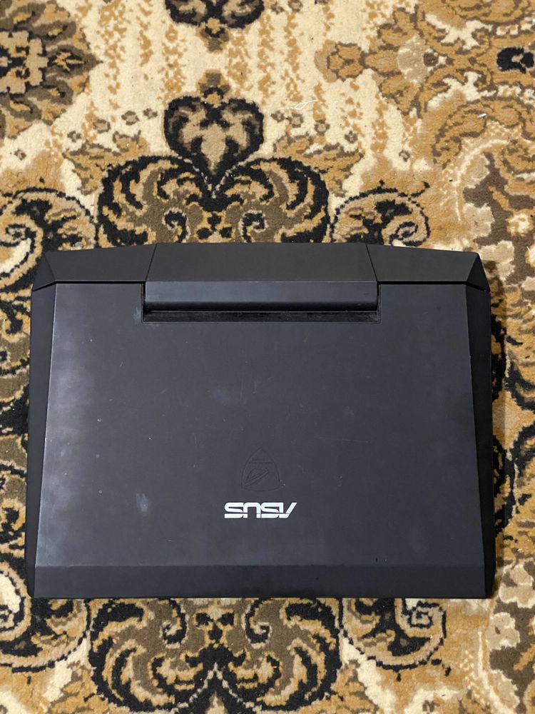 Laptopy / Asus / Acer / Mak