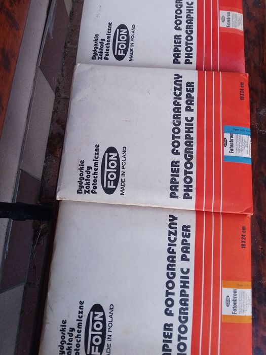 3 sztuki Papier fotograficzny foton 18x24cm  oryginał PRL