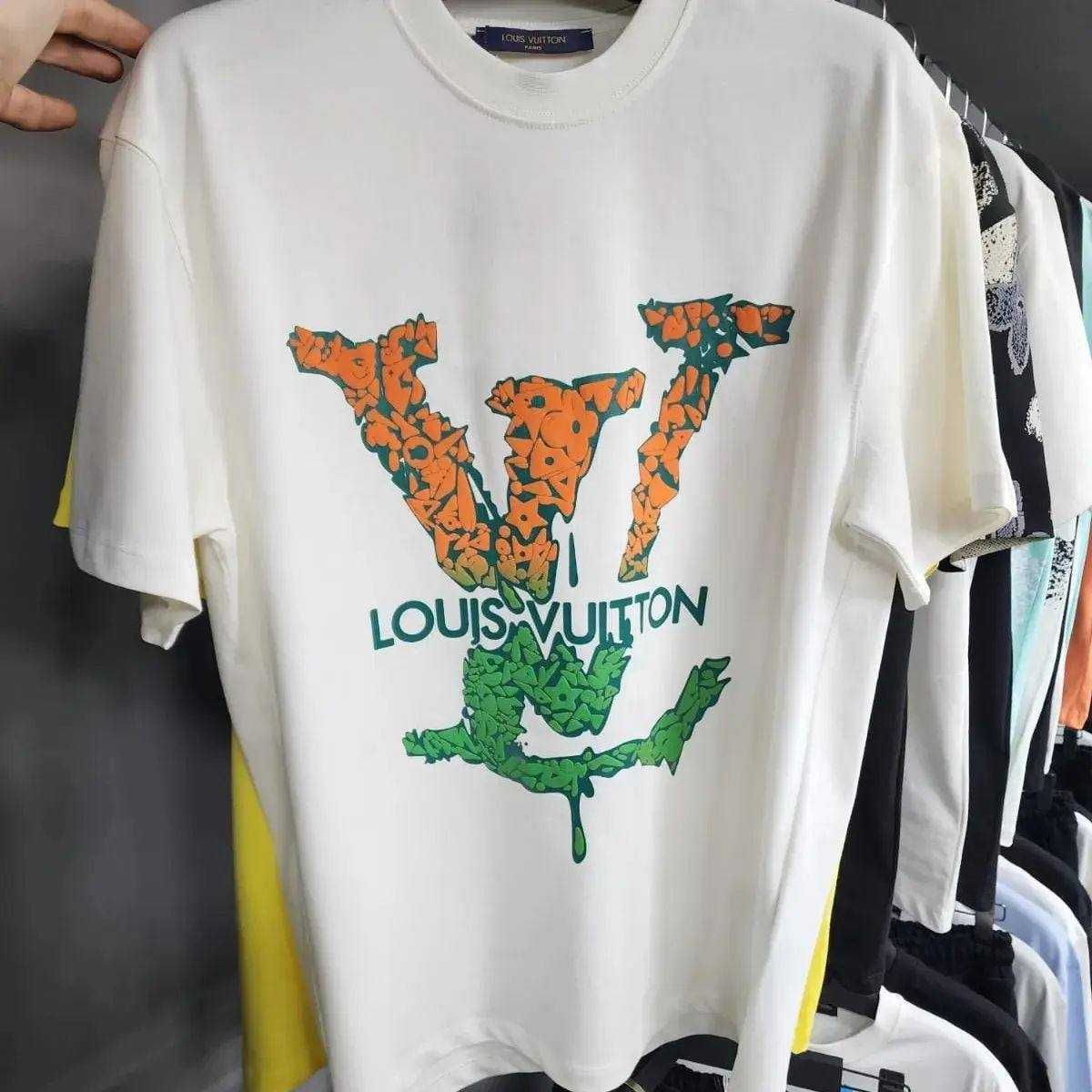 T-shirt Louis Vuitton nova c/etiquetas