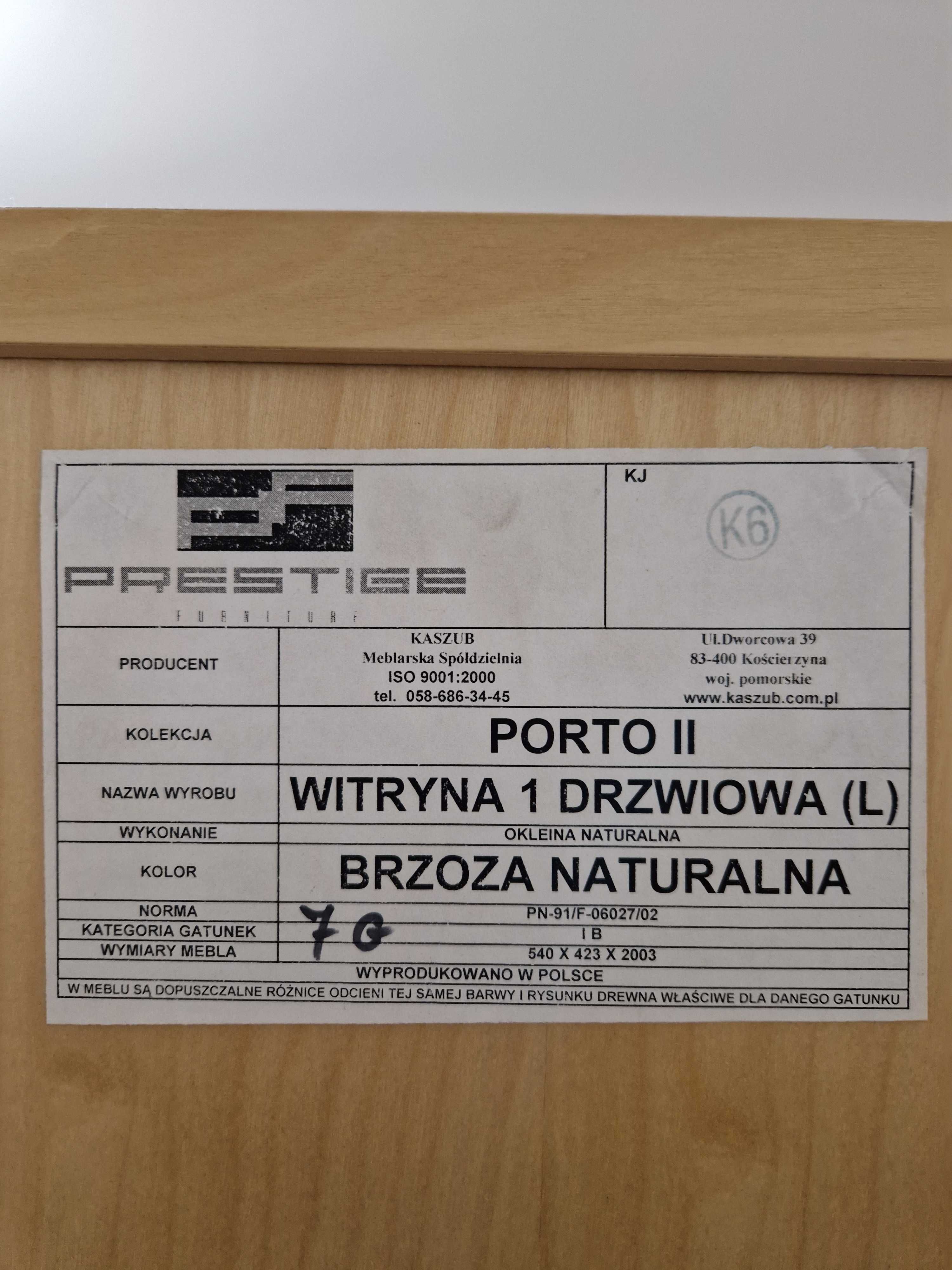 Zestaw mebli drewnianych witryna, komoda, szafka nocna