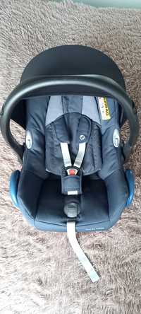 Baza isofix + fotelik Maxi Cosi Cabriofix z bazą Easyfix, model 2