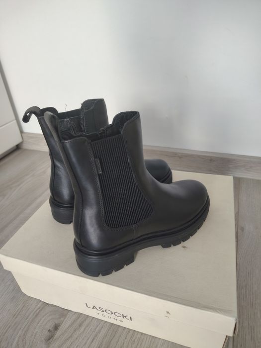 Buty dziecięce zimowe