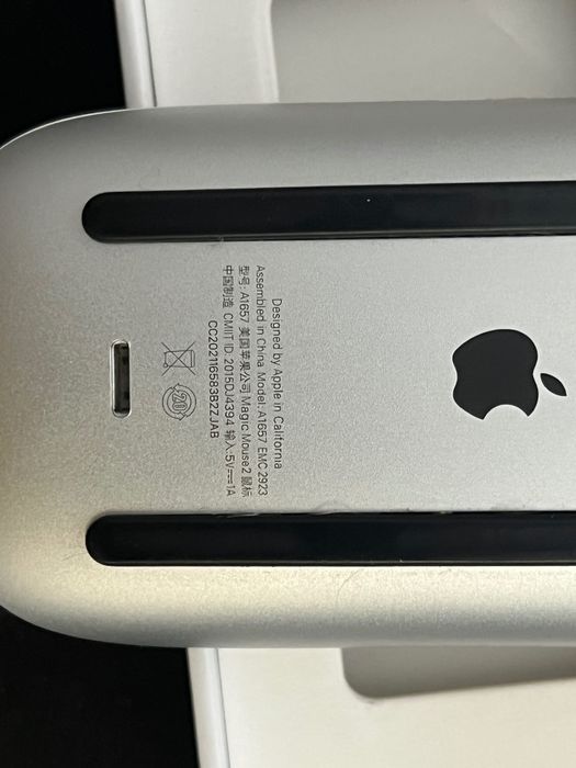 Компютерна мишка Apple Magic Mouse 2 (на акумуляторі)