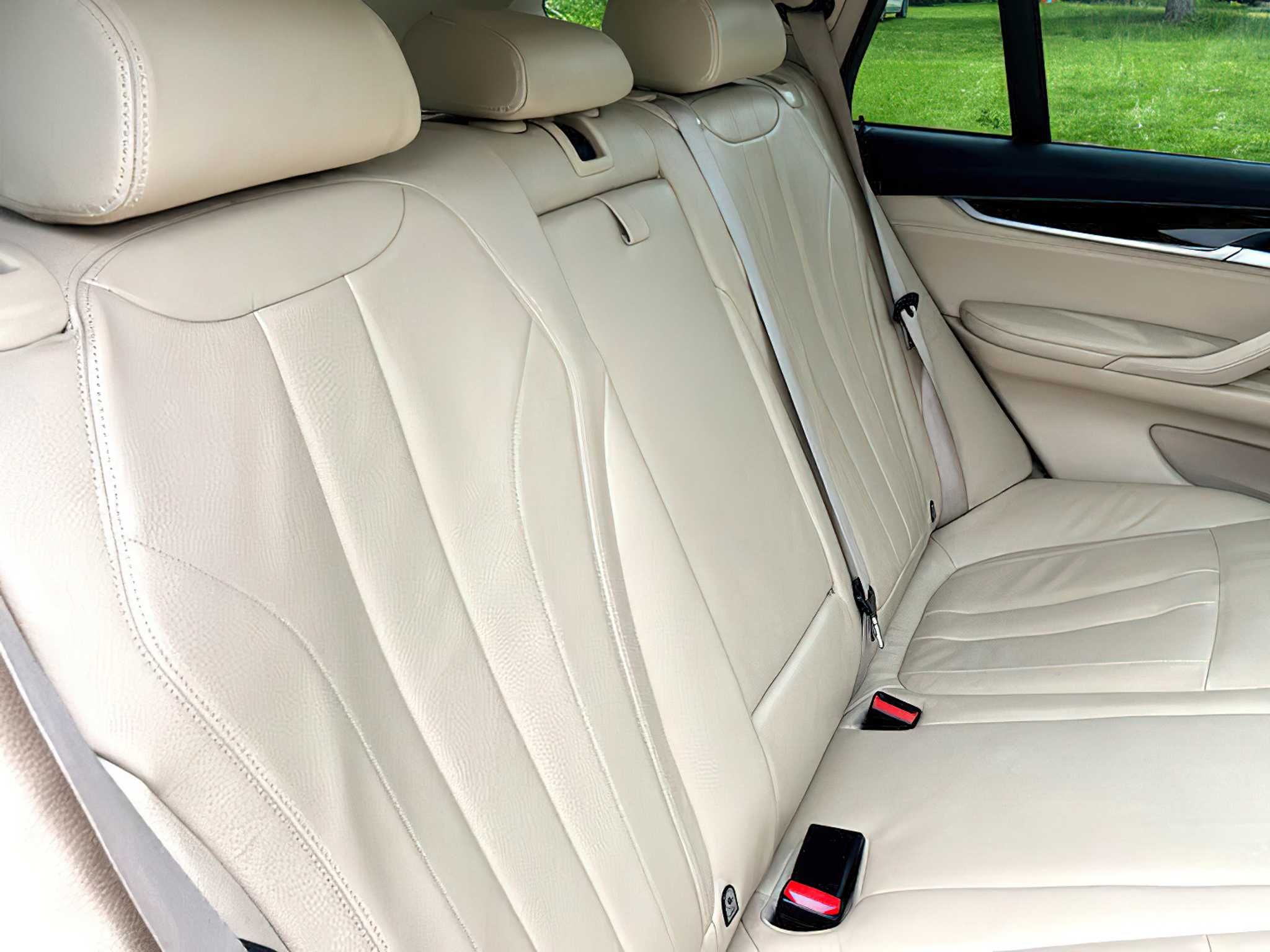 BMW X5      2015