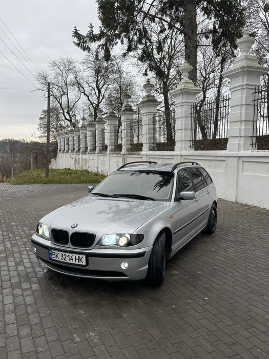 В продажі е46  в гарному стані