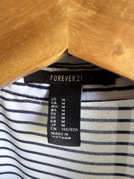 Roupas variadas mulher