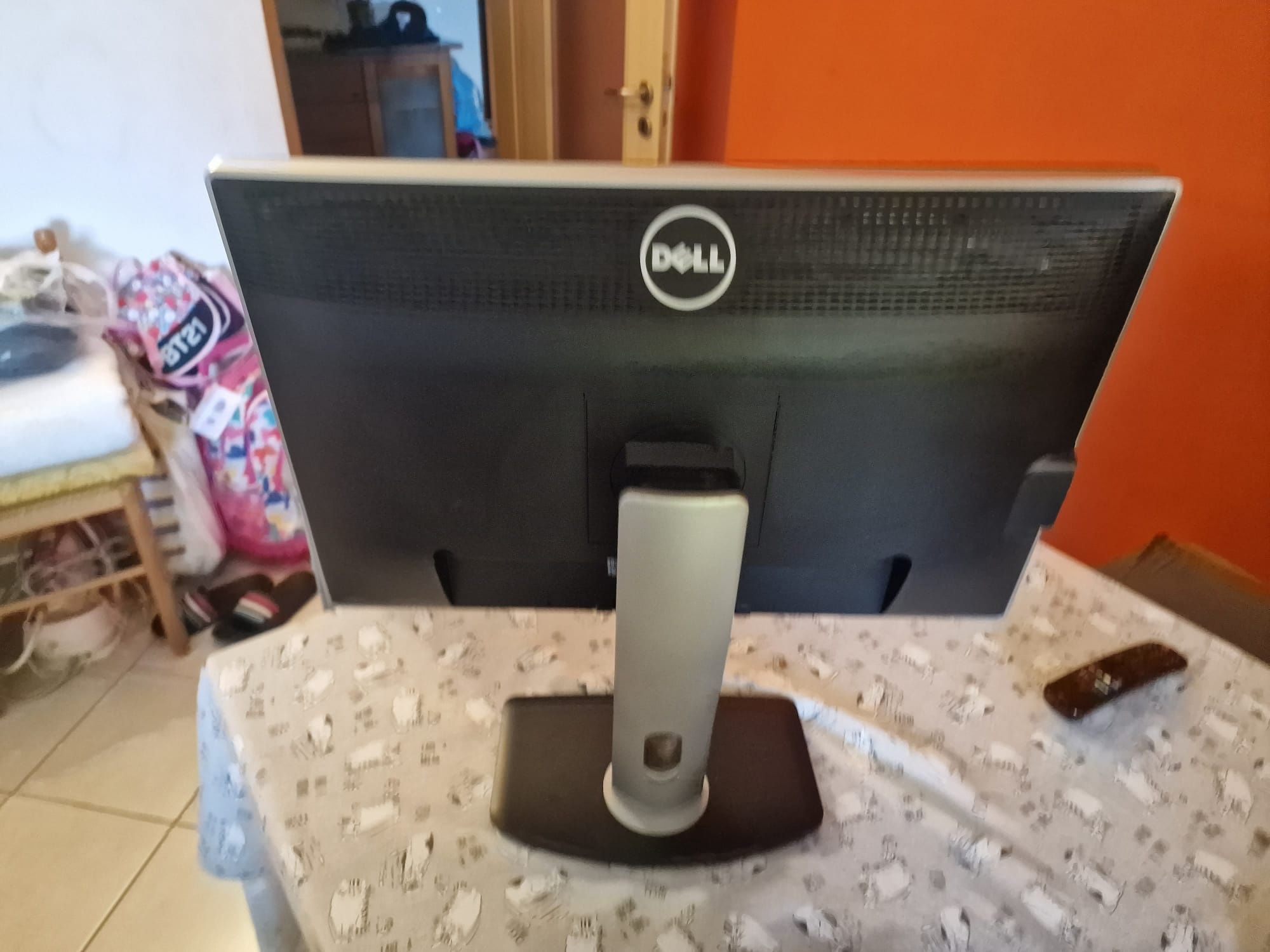 Monitor dell 24 inch