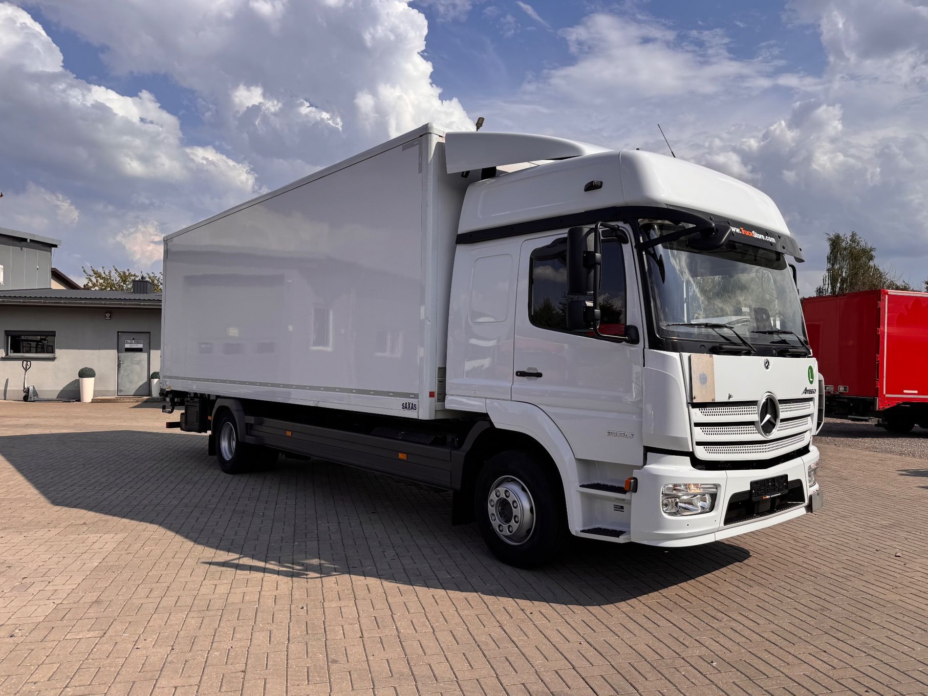 Mercedes-Benz ATEGO  1530 KONTENER 7.30m / Winda / Z Niemiec