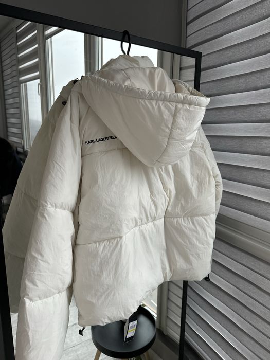 Куртка жіноча Karl Lagerfeld розмір М
