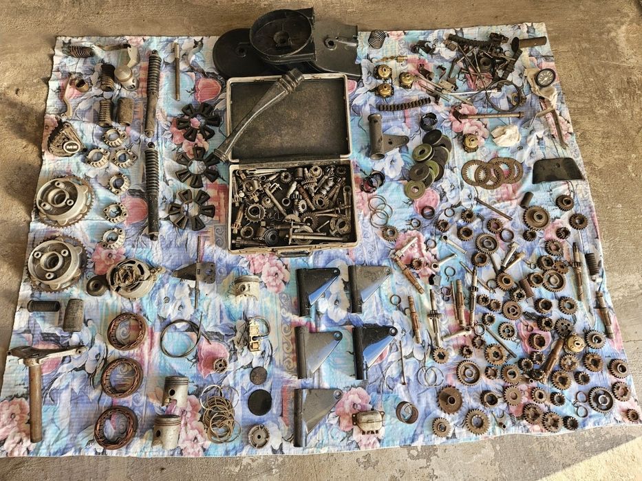 Części motocykli MZ Jawa itp Nowe DDR cena za całość Posiadam Więcej