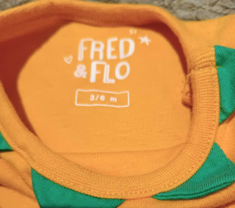 Kombinezon pajac piżamka DYNIA Halloween   na 3/6 miesięcy Fred&Flo