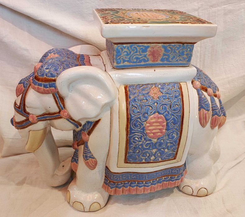 Bancos Jardim Elefantes Cerâmica