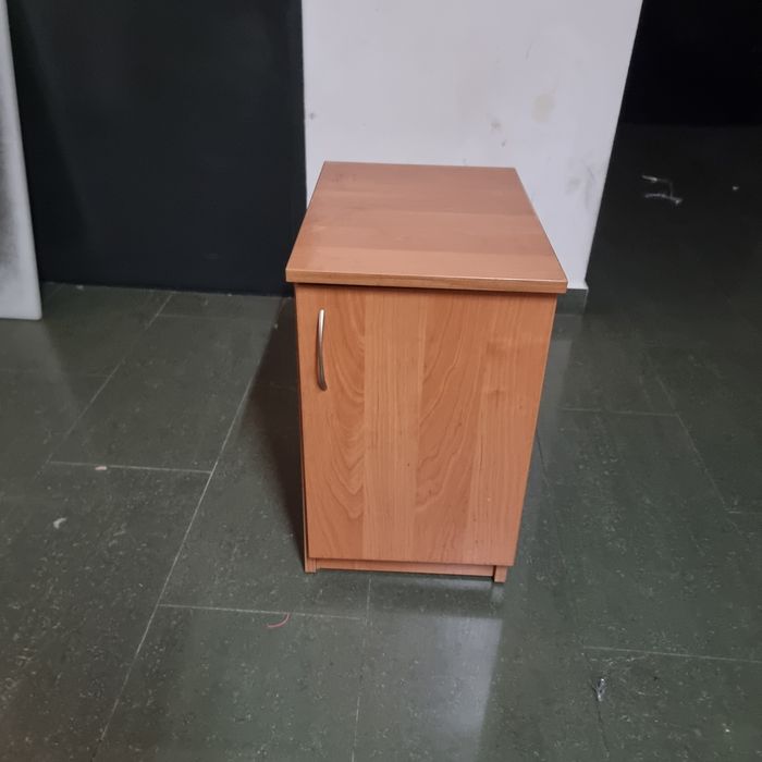 Тумба в дуже гарному стані