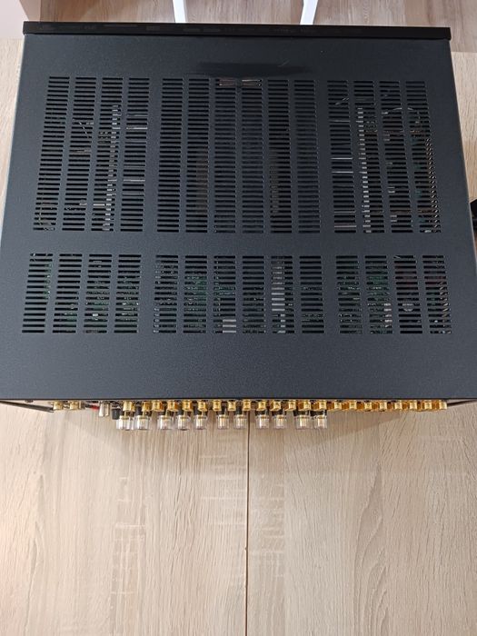 Amplituner AV Denon 4520 uszkodzony