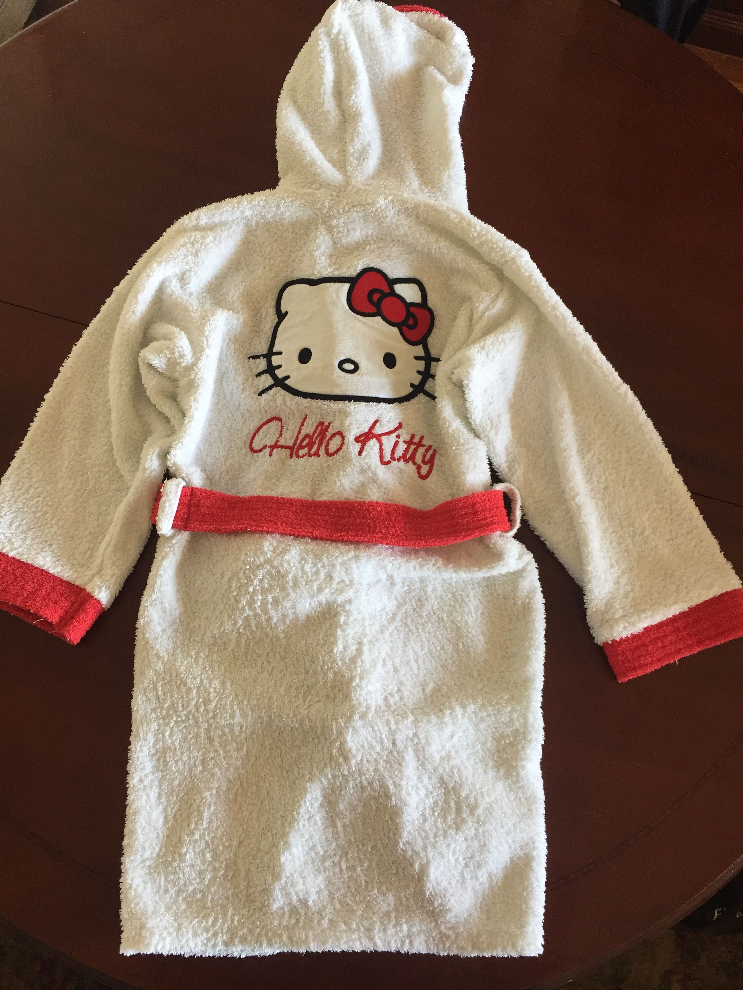 Robe Hello Kitty tamanho 6 anos branco