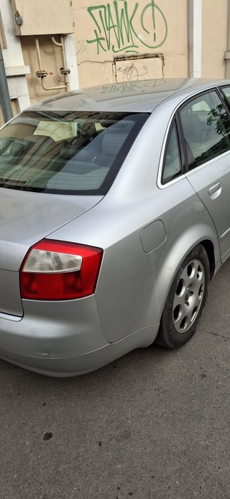 Авто Ауді а4 б6 2001 року