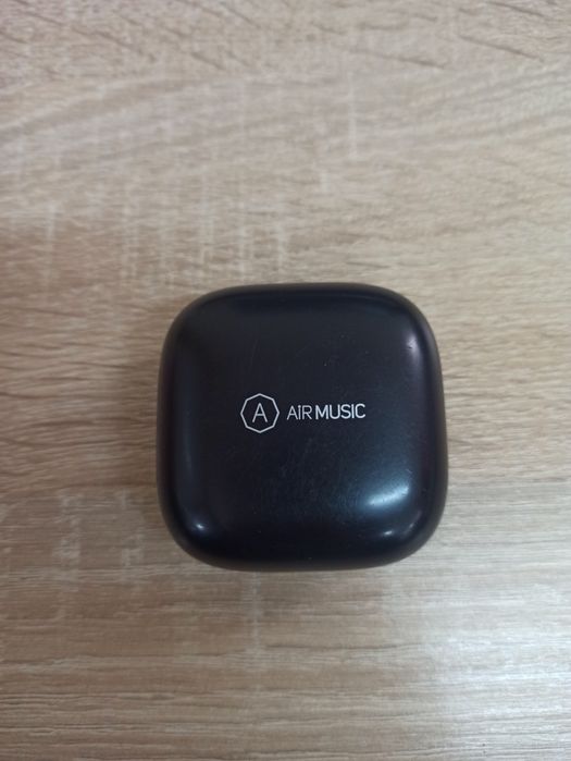 Беспроводные наушники Air Music