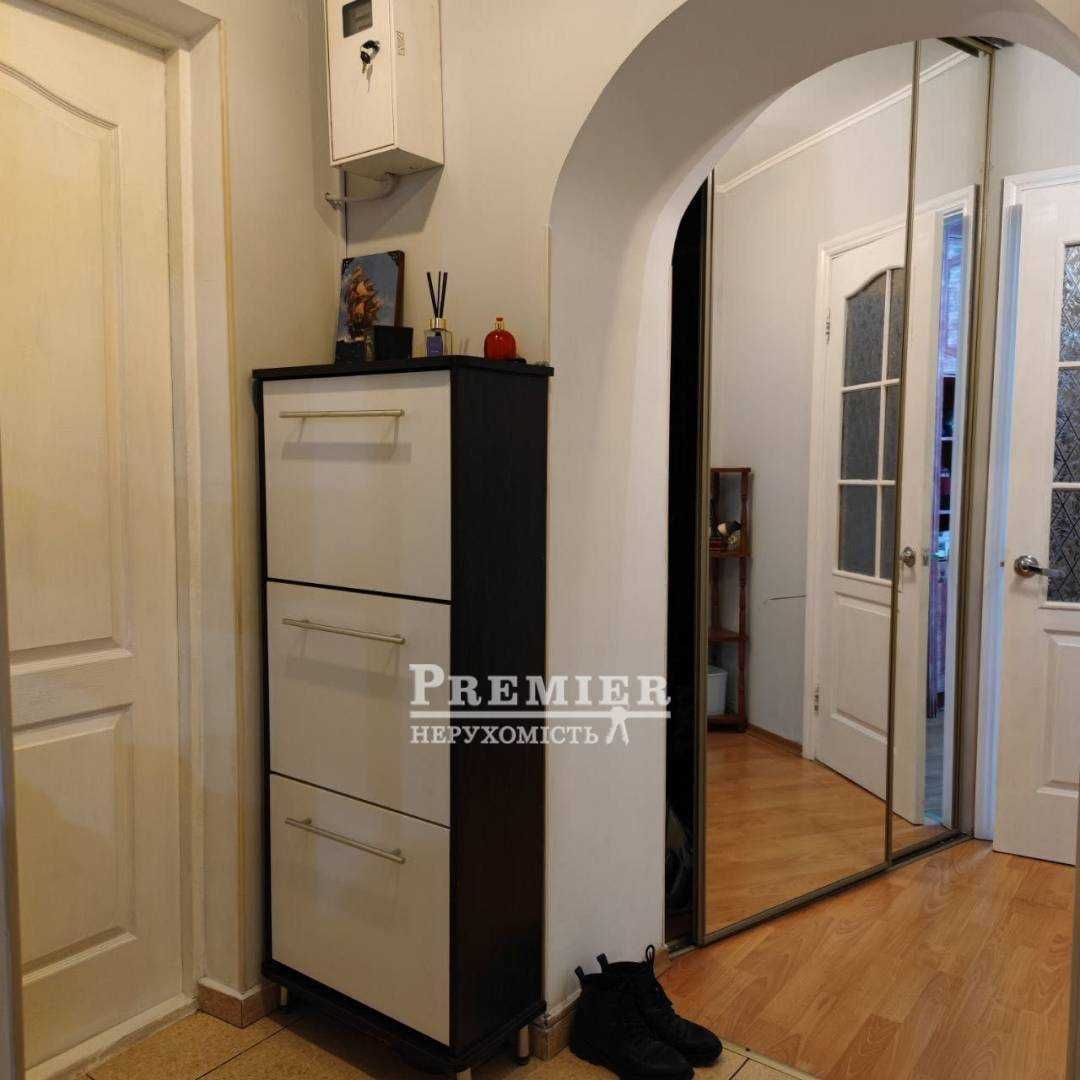 2-кімнатна квартира. Свіжий ремонт, нові меблі та техніка. 63 кв.м