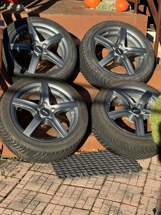 Sprzedam koła 225/45/17 na pięknych felgach ALUTEC