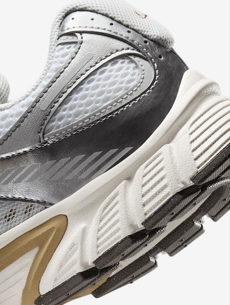 ОРИГІНАЛ! Nike V5 RNR оригінальні чоловічі кросівки