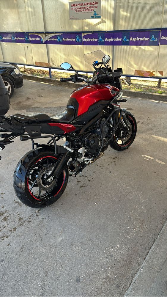 Yamaha Tracer 900