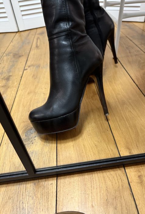 Шкіряні чоботи* сапожки