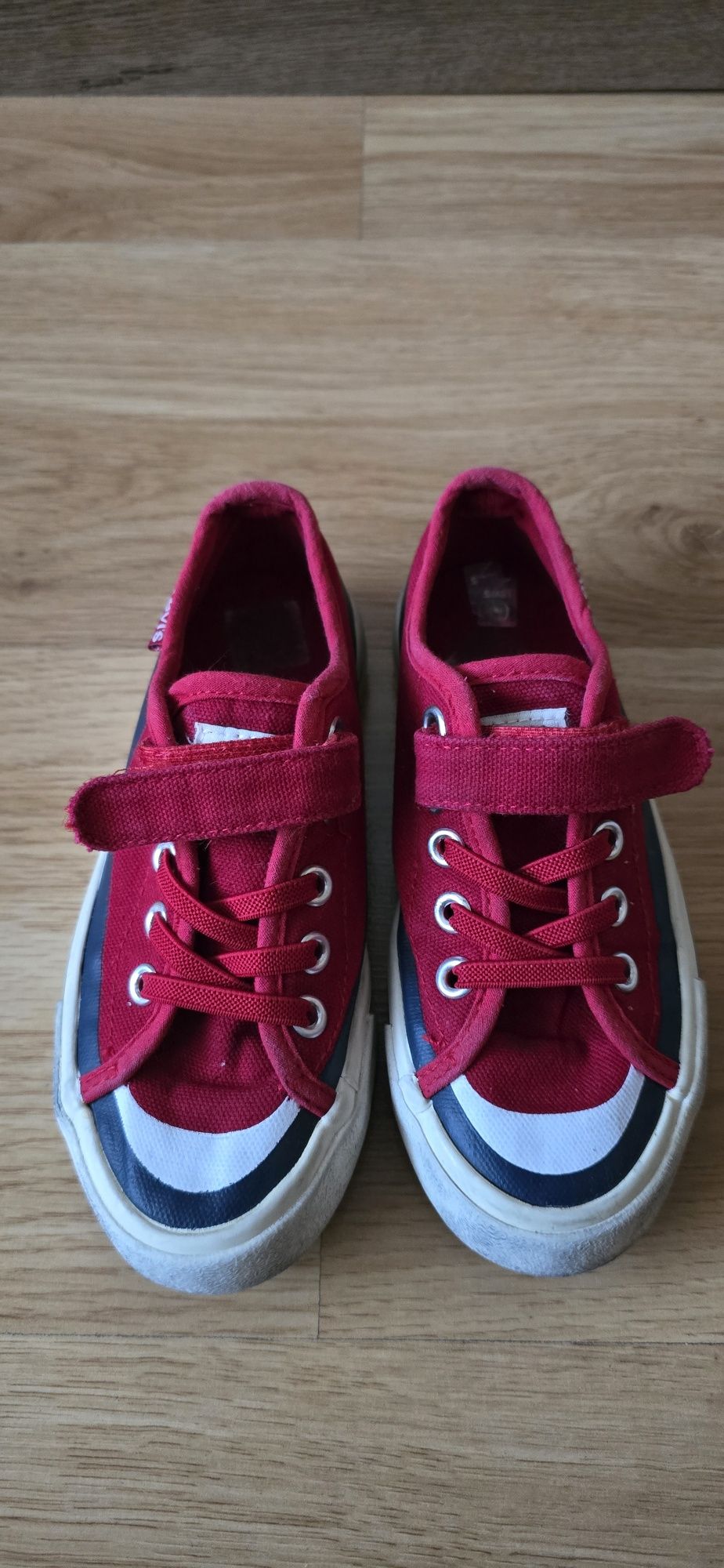 Trampki Levis 29