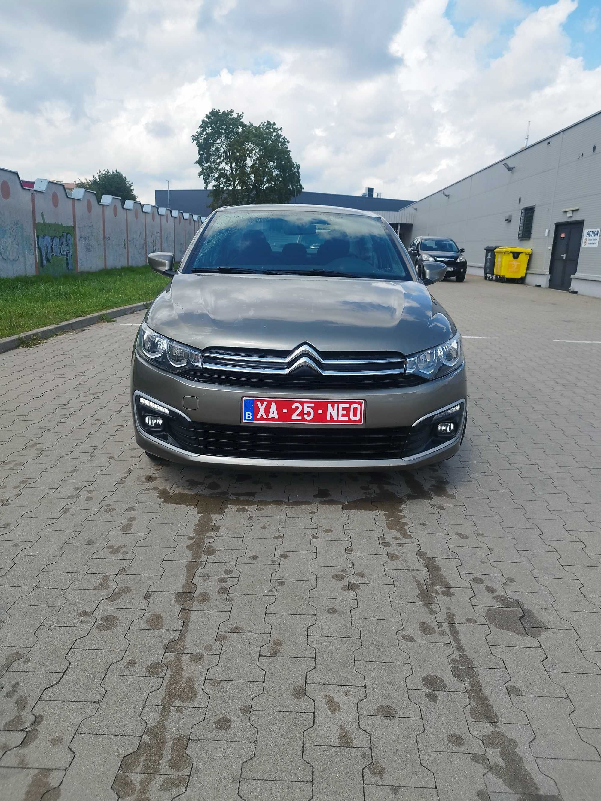 Citroën C-Elysée 1.2 benzyna PureTech rok 2017 przebieg 188000