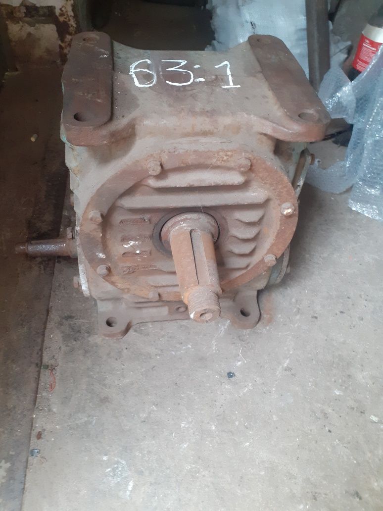 Редуктор червячный ч-125.
