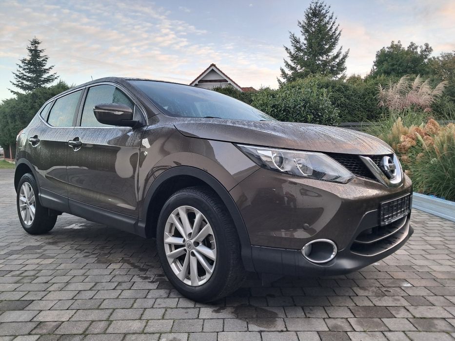 Nissan Qashqai 1.2 benzyna 82 tys km Nawigacja Kamera Led