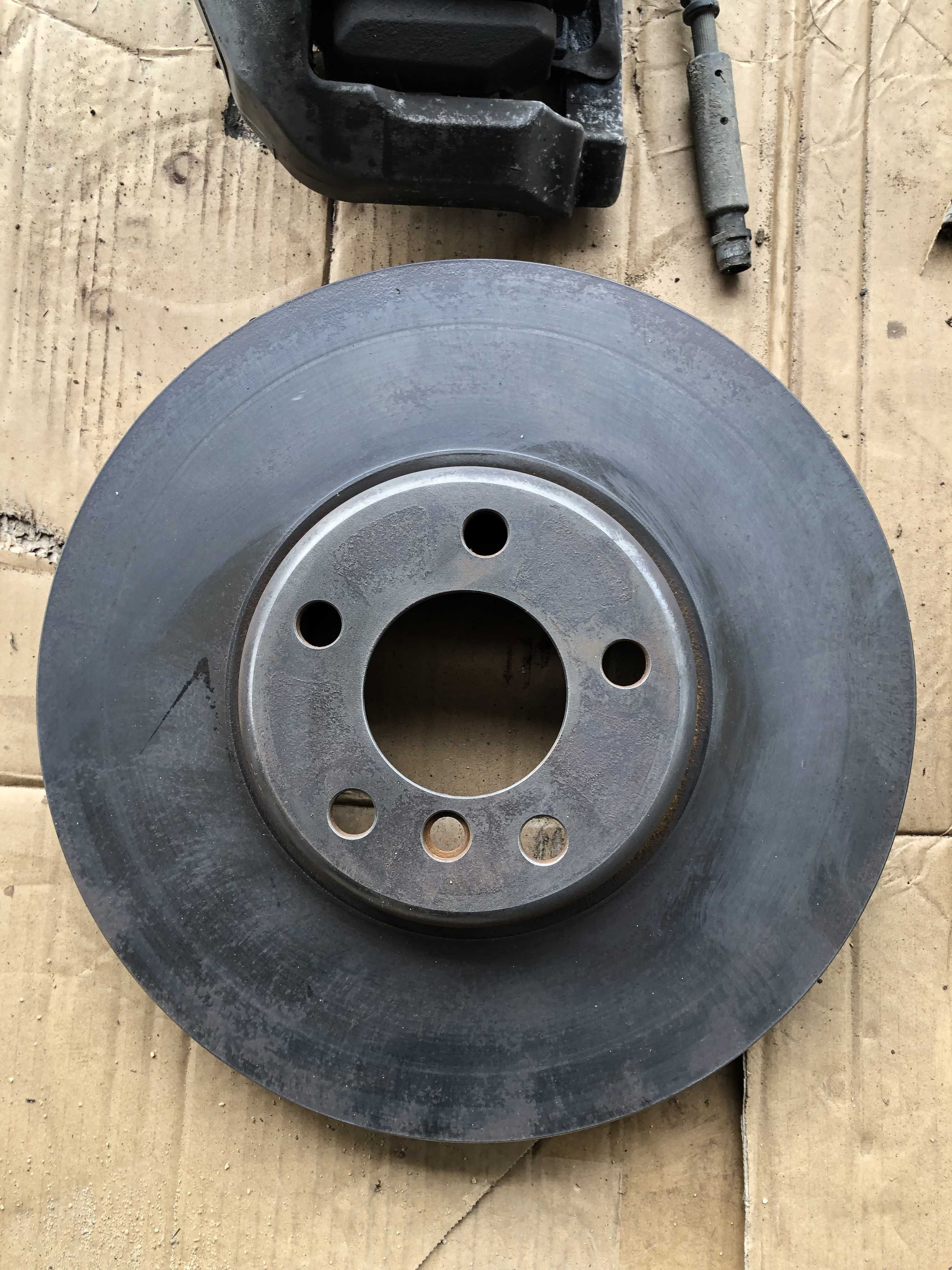 duze hamulce tarcze zaciski przód 60/36 bmw f10 f11 f07 535d 535i
