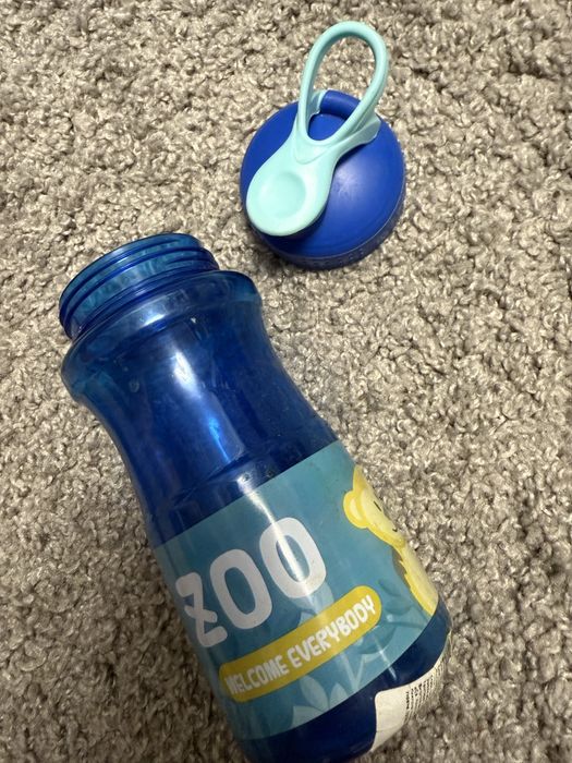 Продам бутылку для воды новая 500 мл