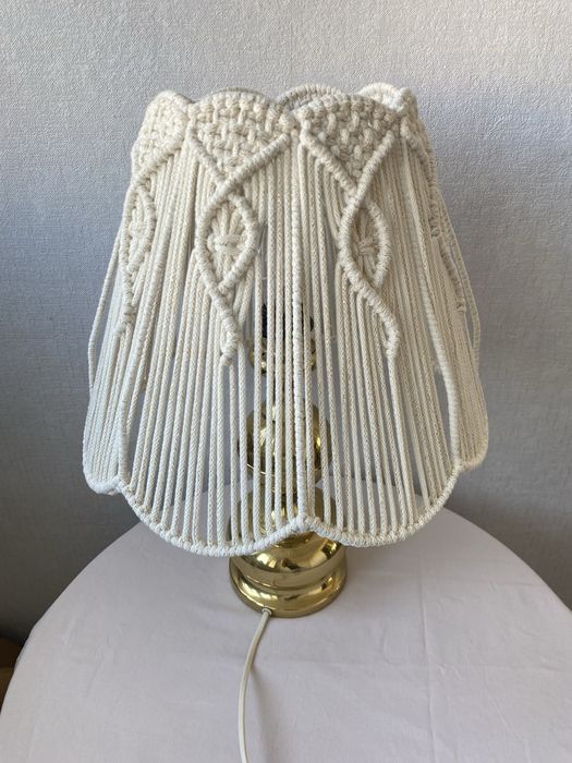 Stara lampa mosiężna