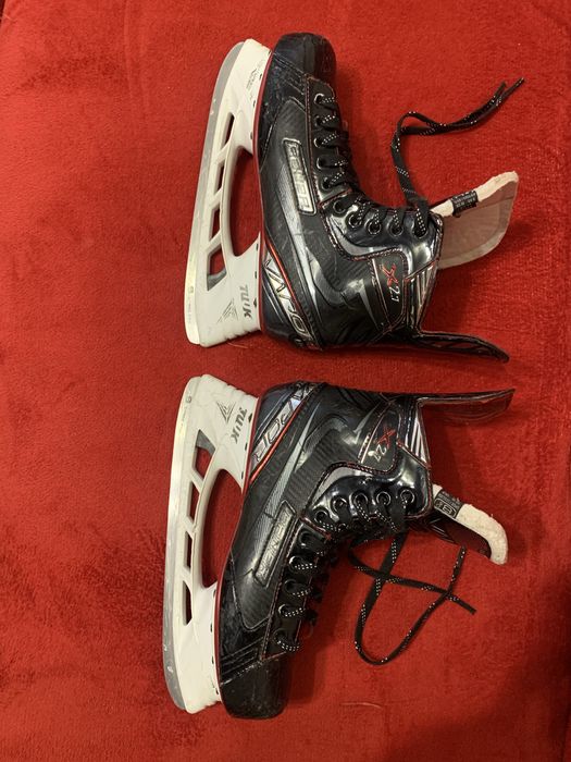 Хокейні ковзани / коньки 8,5D Bauer x 2.7